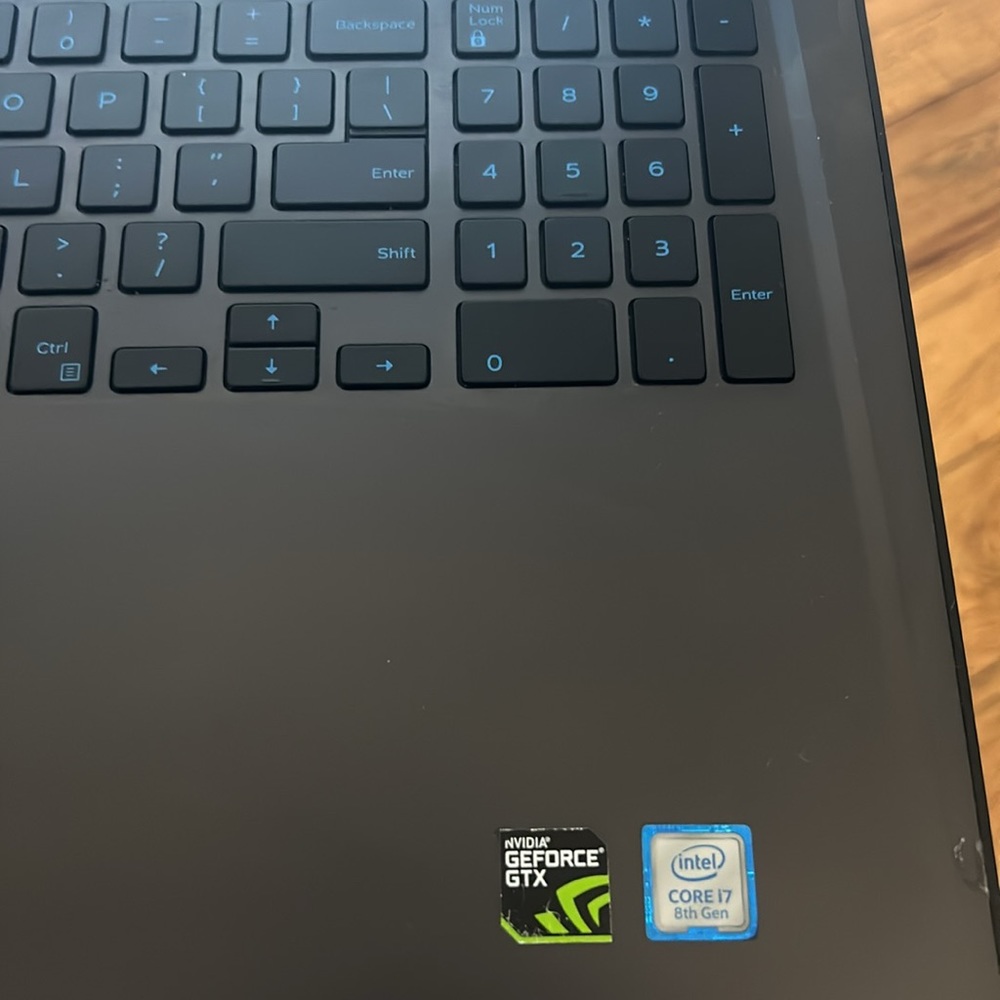 Dell gaming laptop in like new condition weighs just over 6 lbs - Picture 9 of 11